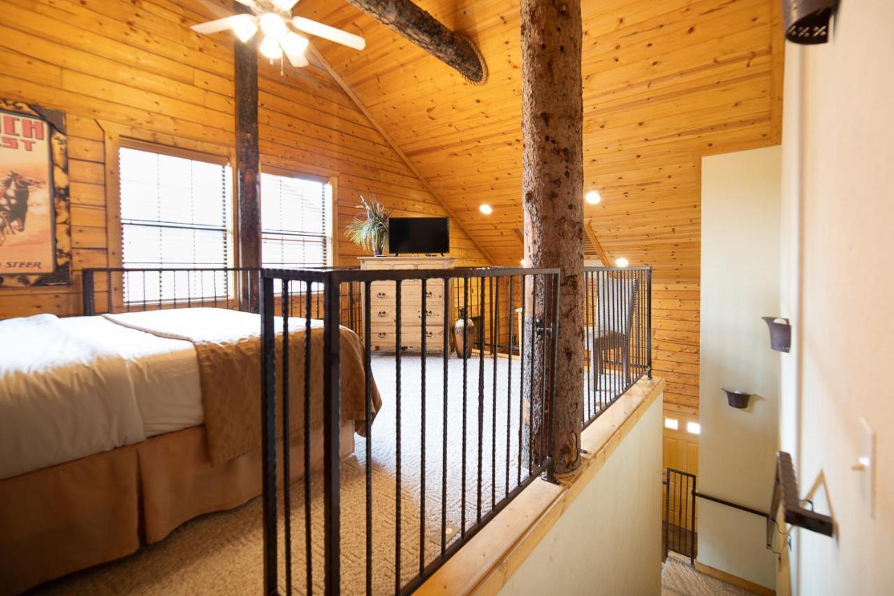 Cabins At Grand Mountain Branson Eksteriør billede
