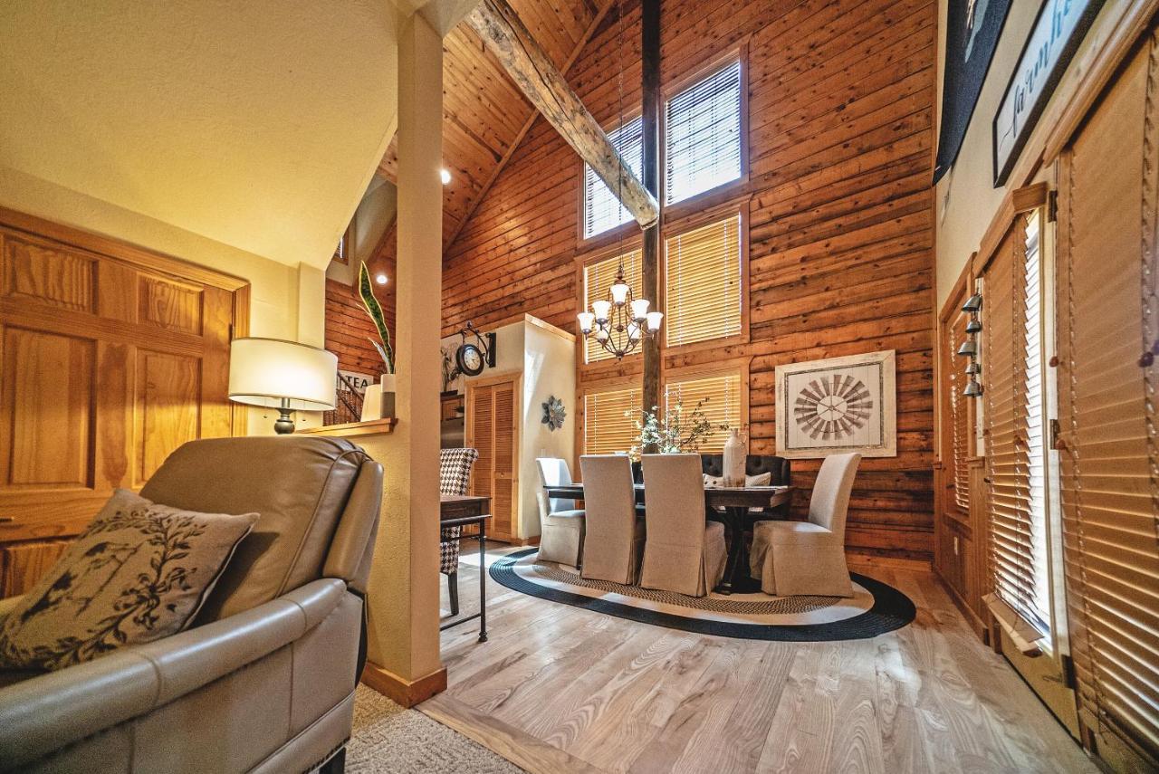 Cabins At Grand Mountain Branson Eksteriør billede